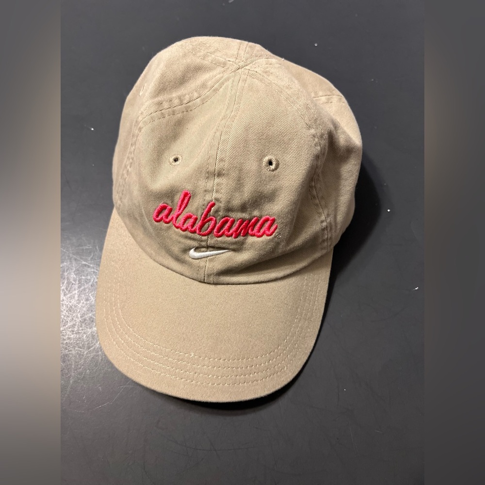 Nike Women’s Tan Baseball Cap University Of Alabama Pink Embroidered One Size